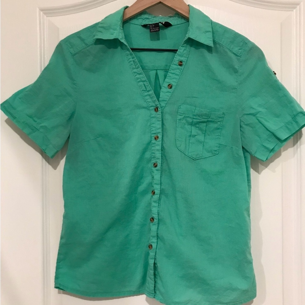 Women’s Green Short Sleeve Shirt